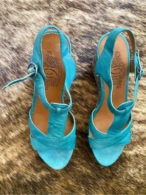 Nine West Turquoise Suede Slingback Sandals